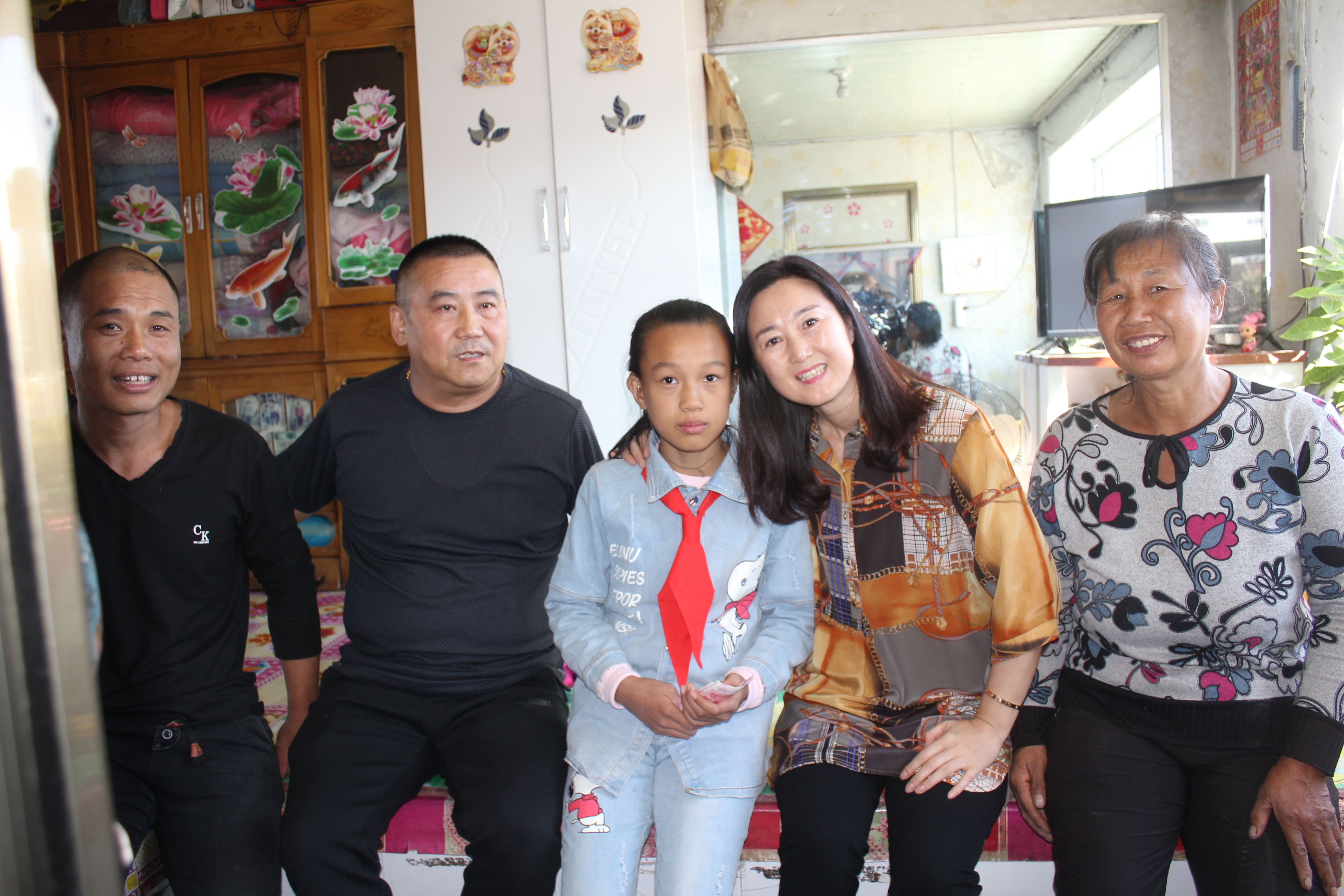 第173所 辽源市东丰县小四平镇天行手机平台肖红飞小学