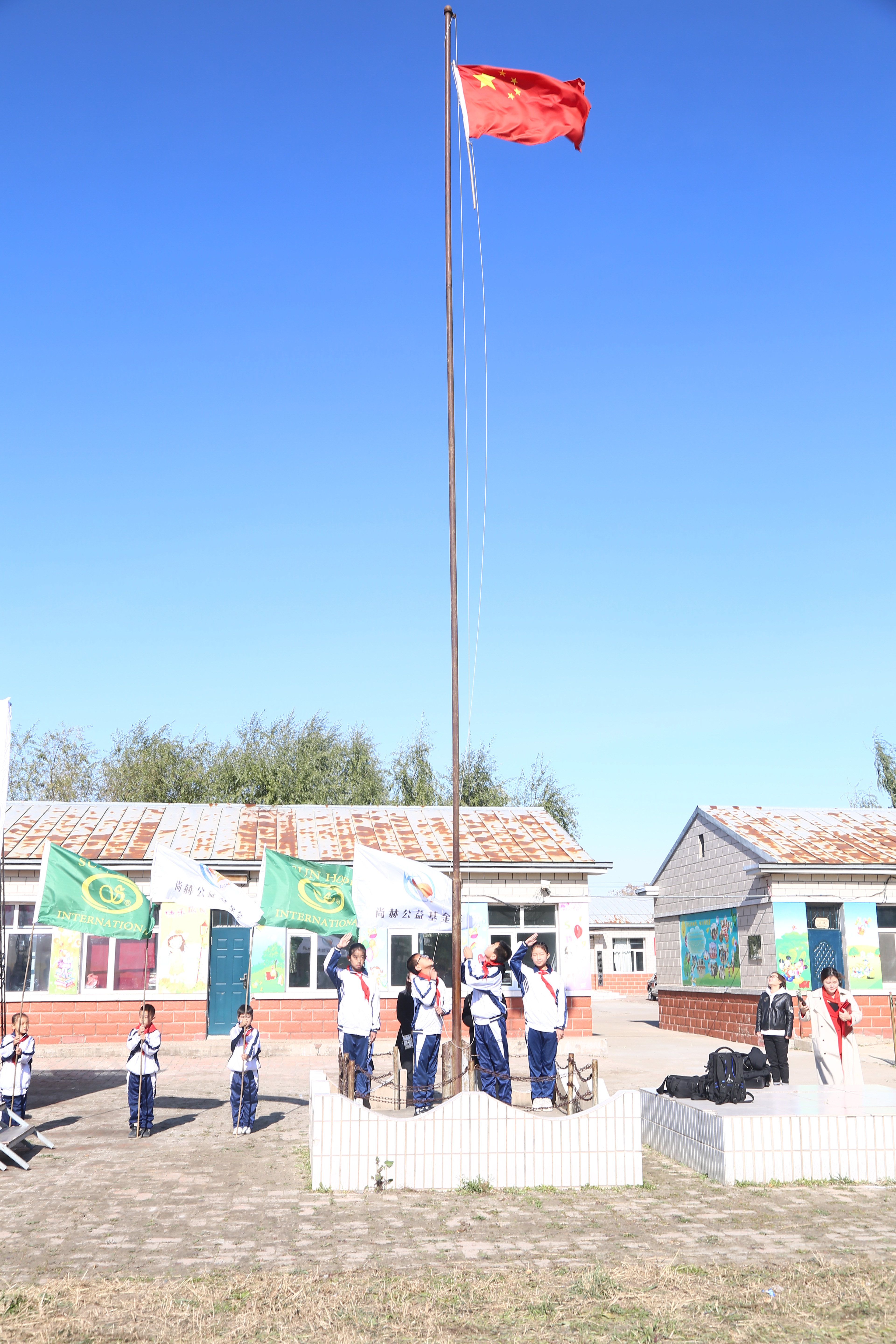 第194所 杜尔伯特蒙古族自治县铁东天行手机平台徐超小学