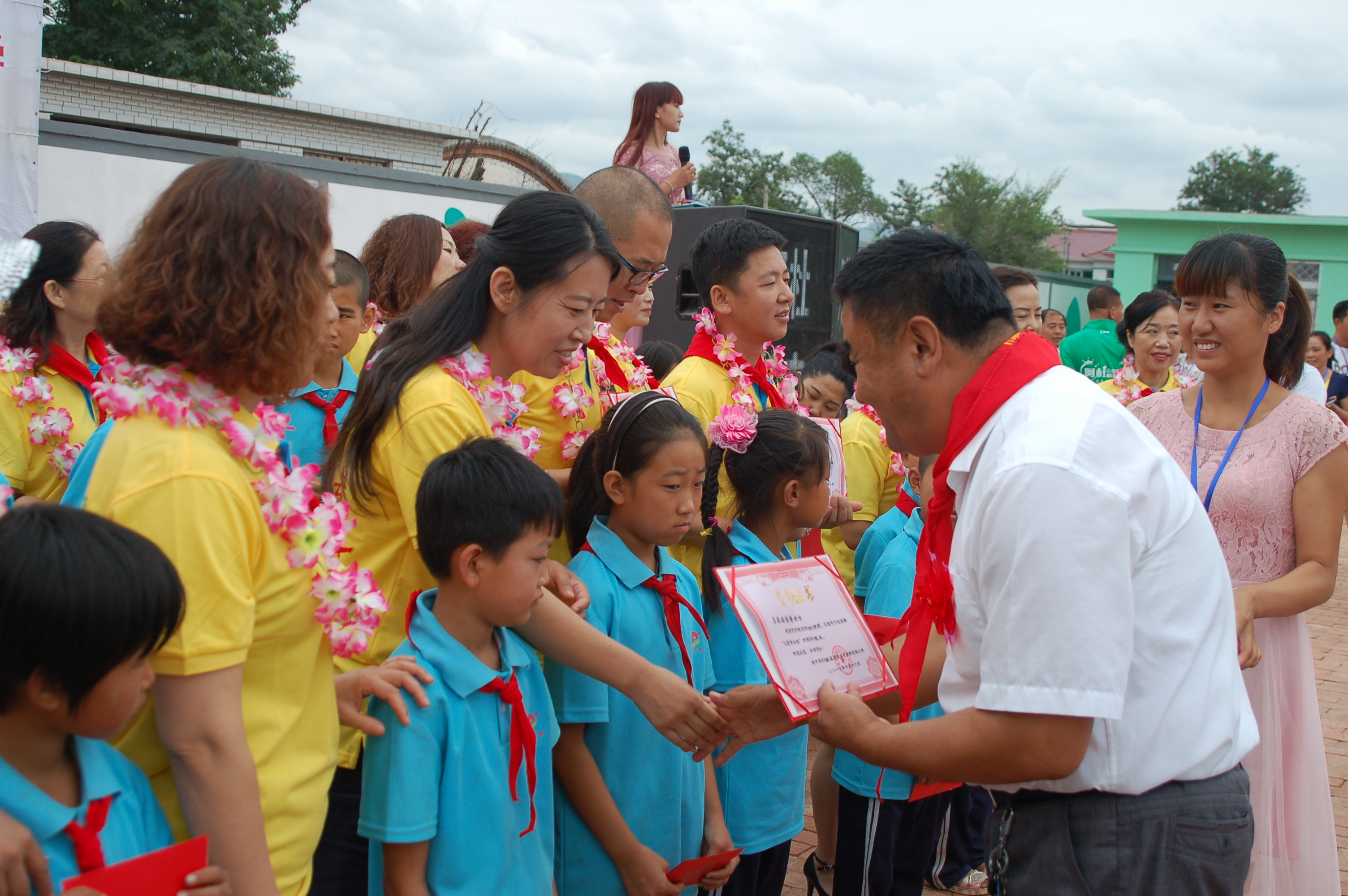 第57所  辽宁省葫芦岛市建昌县娘娘庙乡天行手机平台张越小学