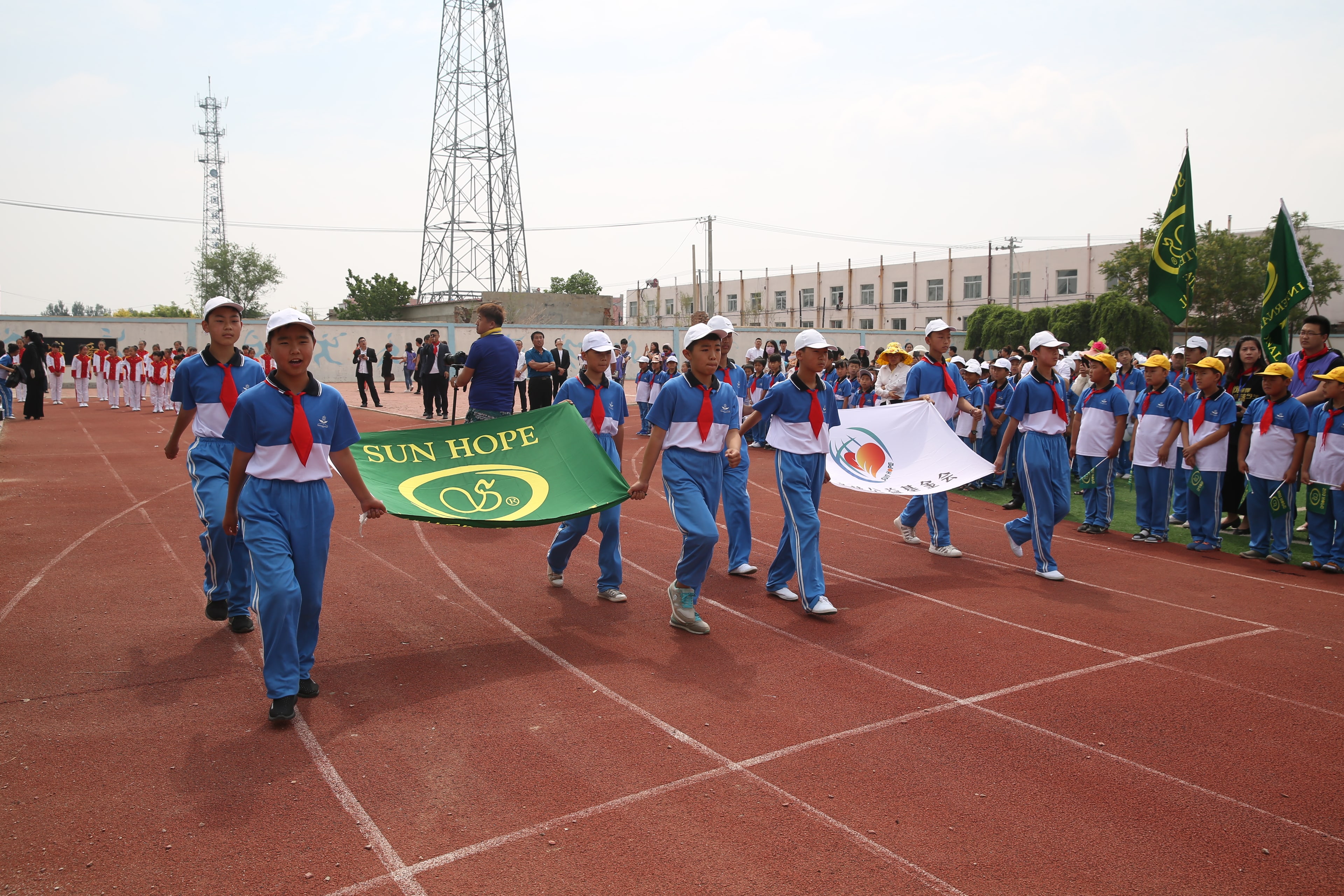 第98所 阜新市彰武县二道河子天行手机平台佟玲小学